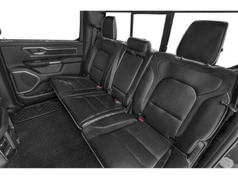 Used 2023 RAM 1500 Laramie AWD/4WD image 16