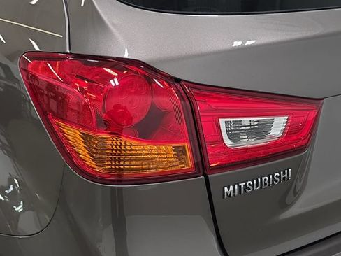 Used 2016 Mitsubishi Outlander Sport AWD image 29