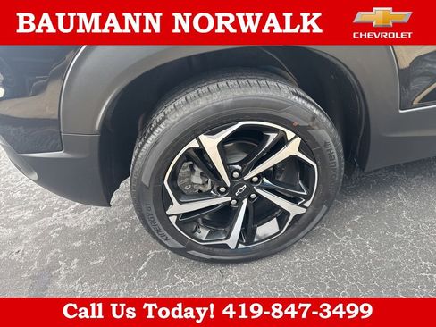 Used 2023 Chevrolet TrailBlazer RS image 26