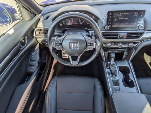 Used 2019 Honda Accord Sport image 16