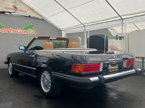 Used 1988 Mercedes-Benz 560 SL image 8