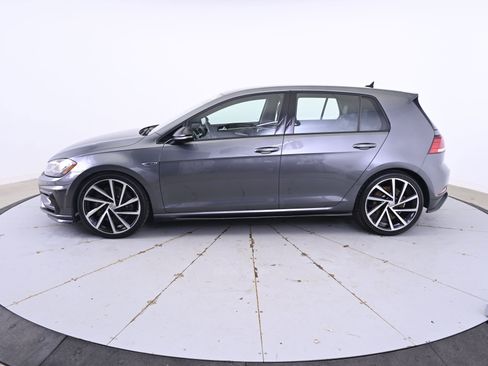 Used 2018 Volkswagen Golf R 4-Door image 2