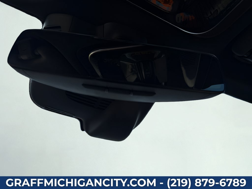 Used 2024 Mercedes-Benz GLC 300 4MATIC image 19