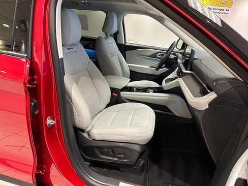 New 2026 Ford Explorer Platinum w/ LUX Leather Package AWD/4WD image 10