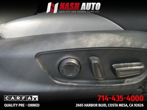 Used 2025 Toyota Tacoma TRD Off-Road w/ TRD Off Road Upgrade Package AWD/4WD image 28