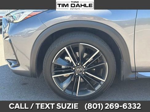 Used 2023 INFINITI QX55 Sensory w/ Lighting Package AWD/4WD image 7