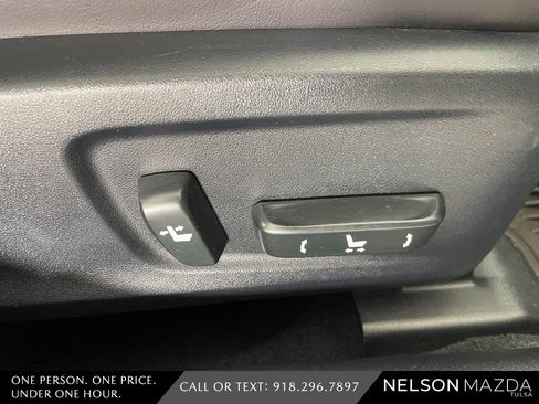 Used 2016 Lexus IS 200t image 43