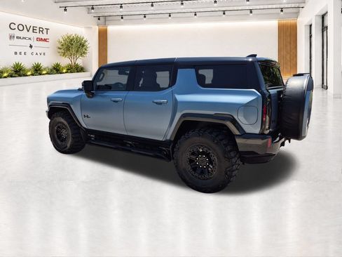 Used 2024 GMC Hummer EV 3X w/ Omega Edition AWD/4WD image 10