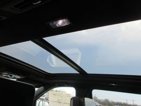 New 2026 GMC Yukon XL Denali Ultimate image 14