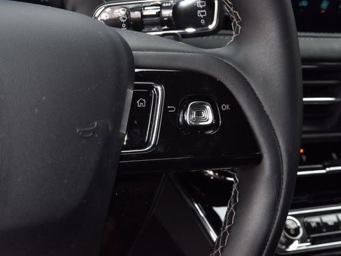 New 2026 Lincoln Corsair Premiere image 25