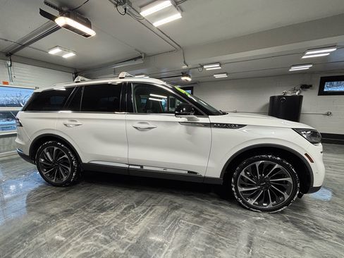 Used 2021 Lincoln Aviator Reserve w/ Equipment Group 201A image 10