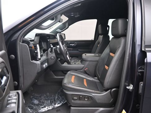Used 2022 GMC Sierra 1500 AT4 w/ AT4 Premium Package AWD/4WD image 21