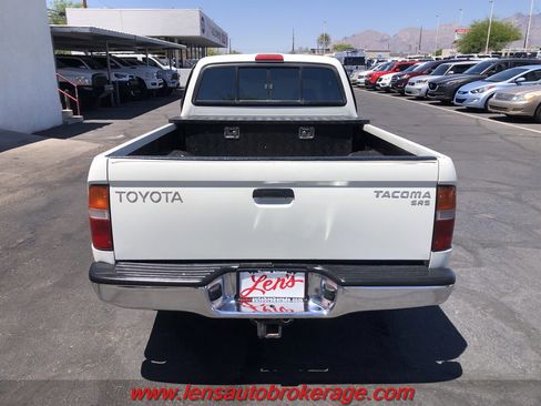 Used 1998 Toyota Tacoma 2WD Xtracab image 11