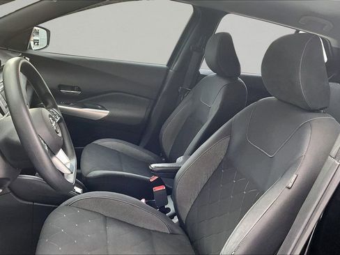 Used 2020 Nissan Kicks SV w/ Exterior Package FWD image 21