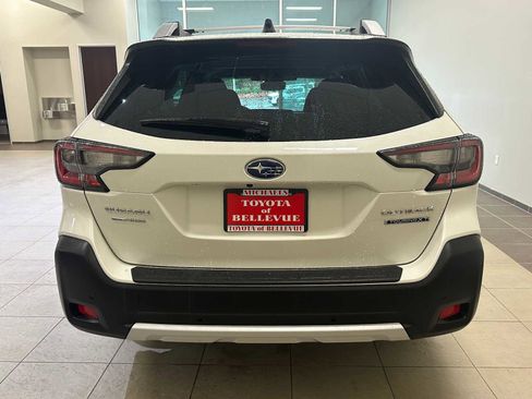 Used 2023 Subaru Outback Touring XT image 5