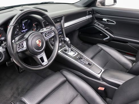 Used 2017 Porsche 911 Carrera image 29