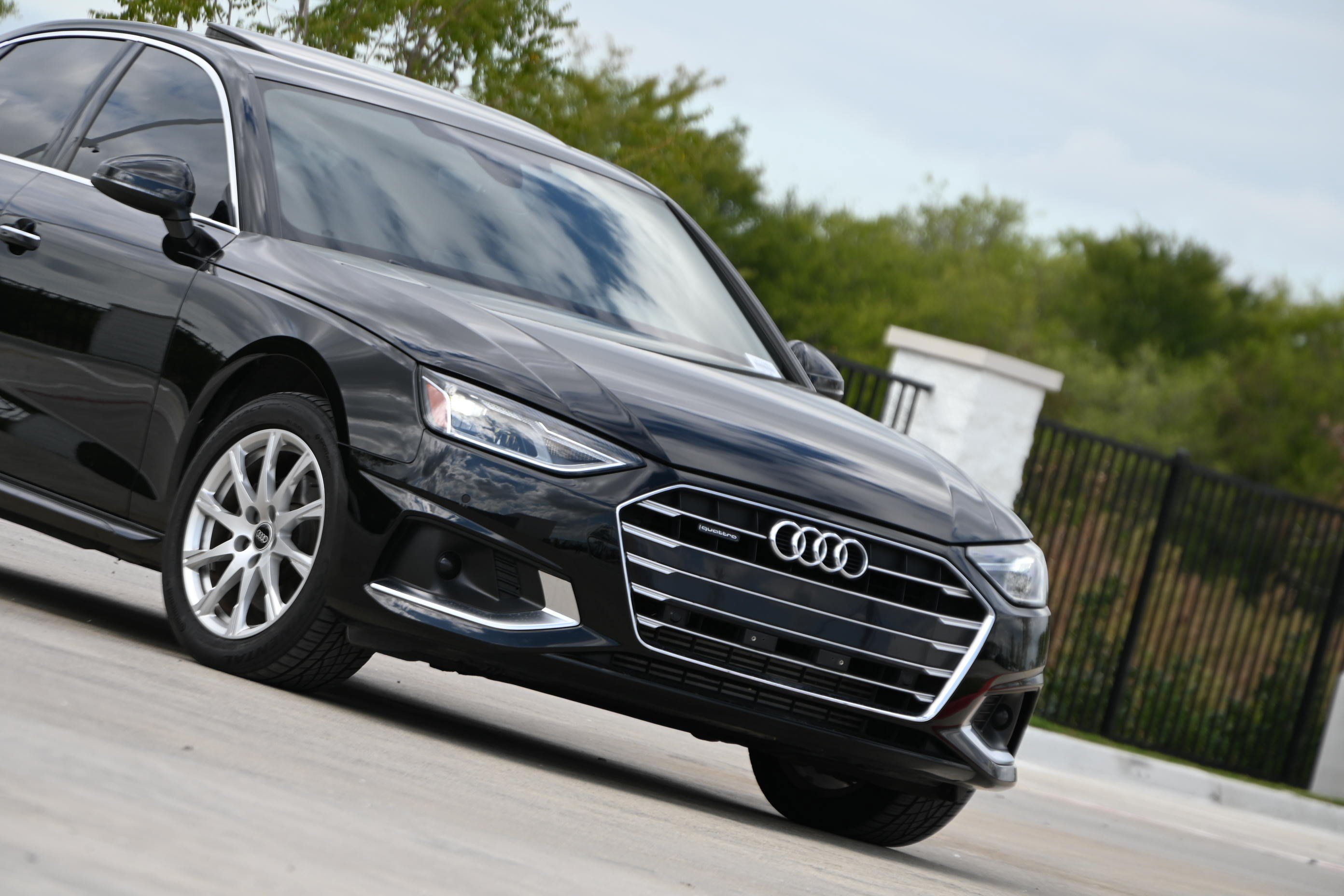 Used 2021 Audi A4 2.0T Premium w/ Convenience Package AWD/4WD image 35