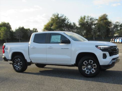 New 2026 Chevrolet Colorado Z71 image 2
