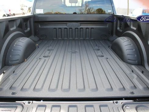 New 2026 Ford F250 Lariat w/ Black Appearance Package image 6