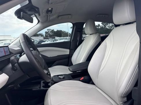 Used 2024 Ford Mustang Mach-E Premium RWD image 8
