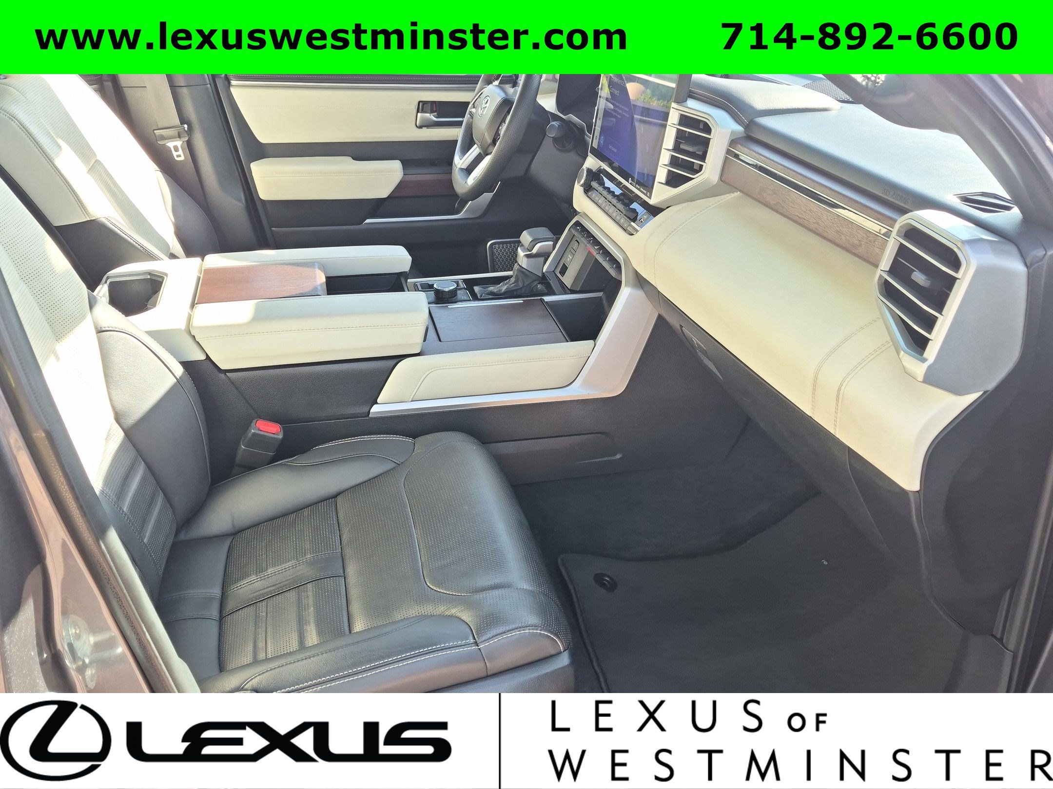 Used 2023 Toyota Sequoia Capstone AWD/4WD image 5