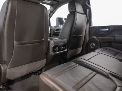 Used 2022 GMC Sierra 2500 Denali w/ Denali Ultimate Package AWD/4WD image 38