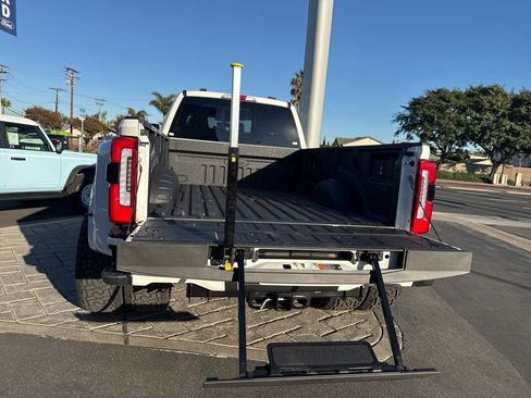 Used 2026 Ford F450 Platinum image 14