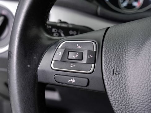 Used 2014 Volkswagen Passat 1.8T Wolfsburg Edition FWD image 13
