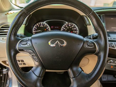 Used 2019 INFINITI QX60 Luxe w/ Essential Package AWD/4WD image 17