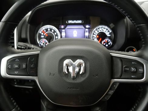 Used 2023 RAM 1500 Big Horn AWD/4WD image 15