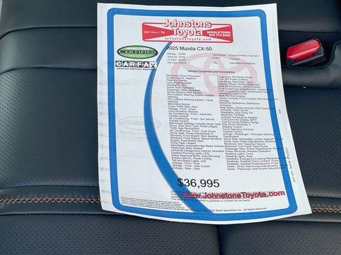 Used 2025 MAZDA CX-50 AWD 2.5 S w/ Premium Plus Pkg image 3