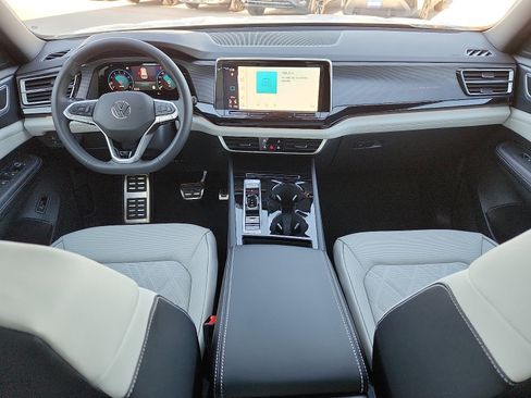 New 2026 Volkswagen Atlas Cross Sport SEL Premium R-Line image 11