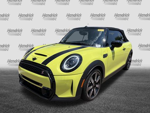 Used 2024 MINI Cooper S FWD image 7