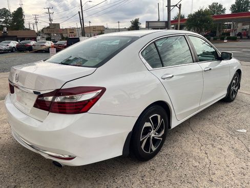 Used 2017 Honda Accord LX image 6