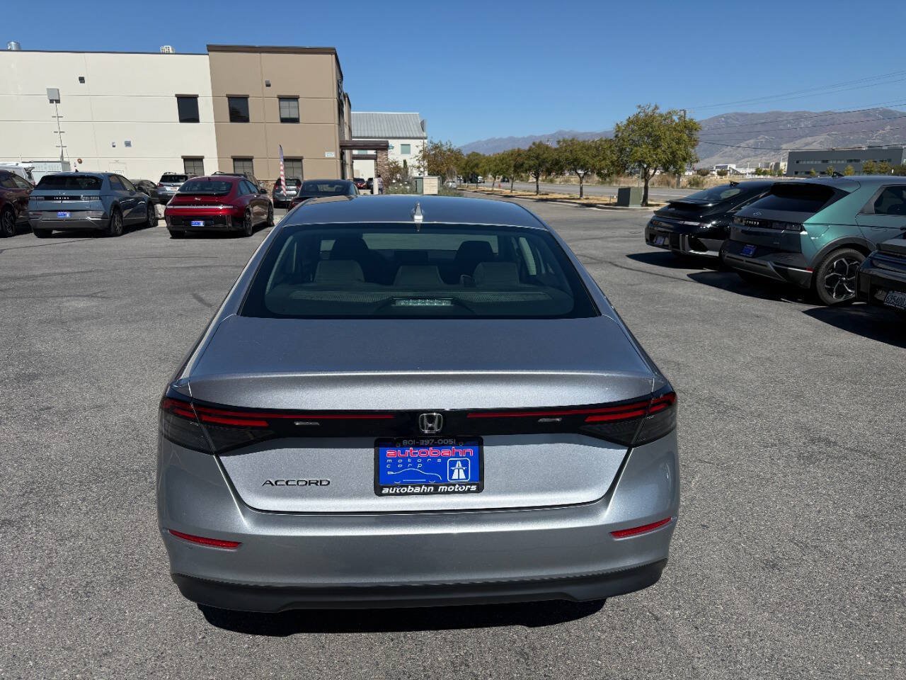 Used 2023 Honda Accord EX image 6