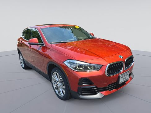 Used 2022 BMW X2 xDrive28i w/ Convenience Package AWD/4WD image 1