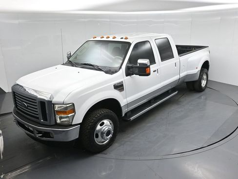 Used 2010 Ford F350 Lariat image 33