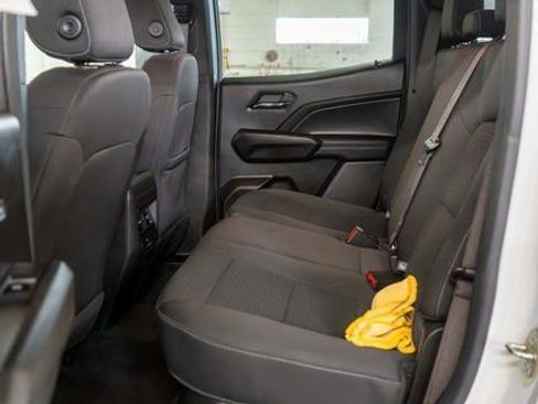 Used 2023 Chevrolet Colorado LT w/ LT Convenience Package AWD/4WD image 11
