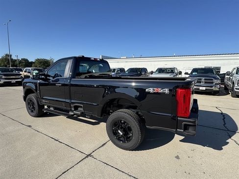 New 2026 Ford F250 XL w/ STX Appearance Package AWD/4WD image 7