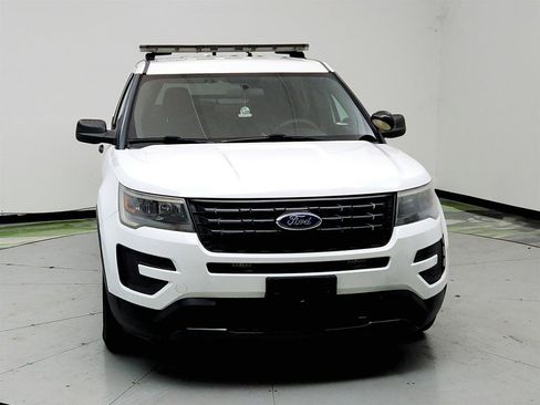 Used 2017 Ford Explorer 4WD Police Interceptor image 2