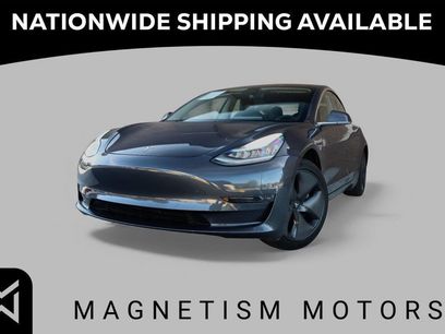 Used 2019 Tesla Model 3 Standard Range Plus