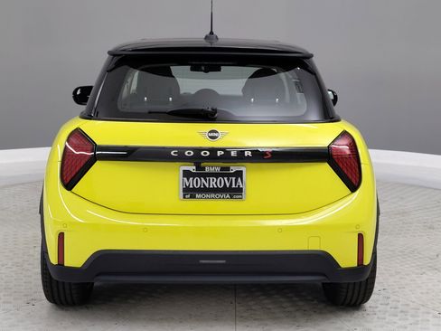 New 2026 MINI Cooper S image 7