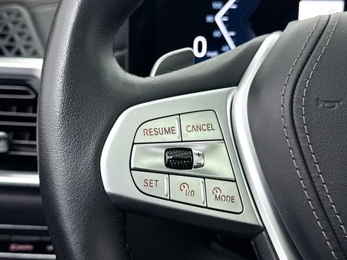 Used 2024 BMW X7 xDrive40i w/ Premium Package AWD/4WD image 36