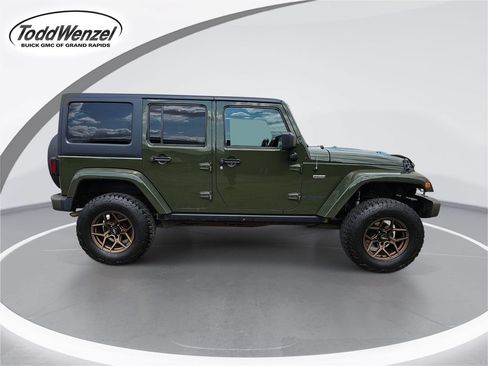 Used 2016 Jeep Wrangler Unlimited Sahara AWD/4WD image 2