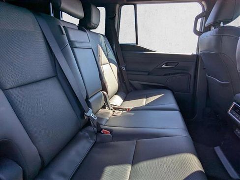 Certified 2024 Lexus GX 550 w/ Cold Area Package image 20