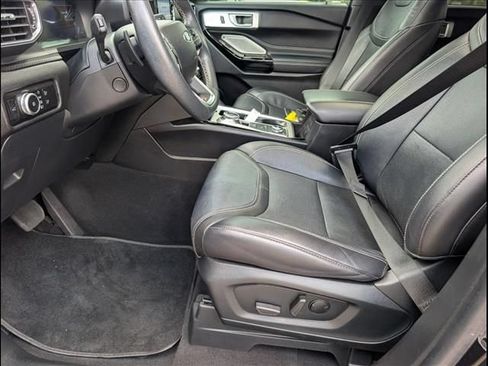 Used 2023 Ford Explorer ST w/ Equipment Group 401A AWD/4WD image 9