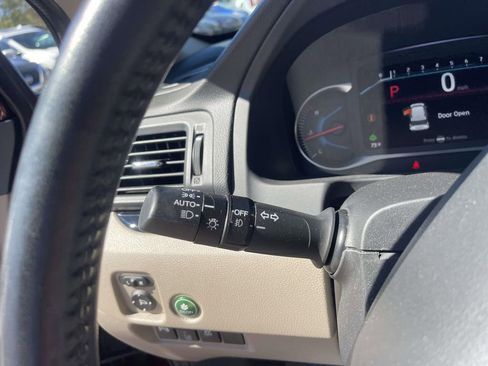 Used 2022 Honda Pilot Touring image 25