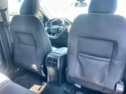 Used 2022 Ford Escape SE w/ Convenience Package FWD image 13