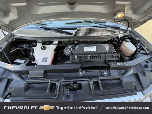 Used 2022 GMC Savana 2500 Extended w/ Enhanced Convenience Package image 41
