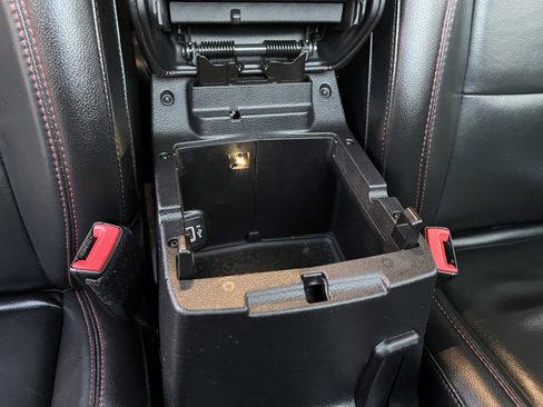 Used 2021 Jeep Wrangler Unlimited Rubicon w/ Uconnect 4C Nav & Sound Group image 25